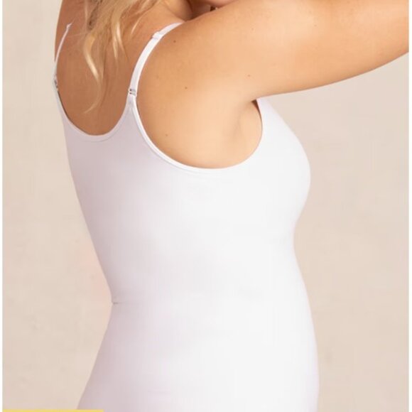 Empetua by Shapermint - Essentials All Day Every Day Scoop Neck Cami [A3-12] - Picture 2 of 4